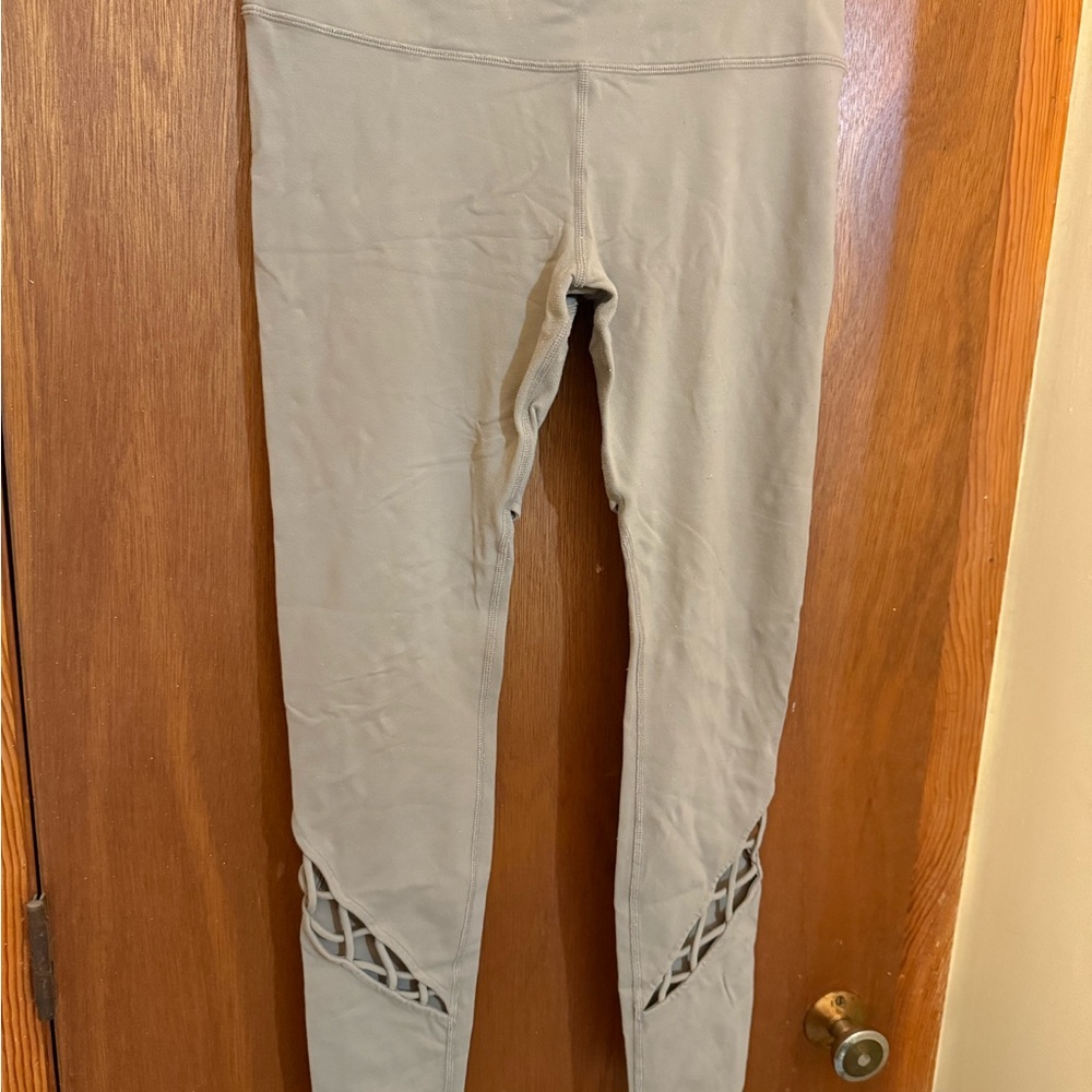 ALO Tan Leggings with Lattice Detail - Picture 7 of 10